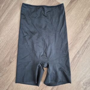 Spanx Black High-Waist Shaping Shorts Large